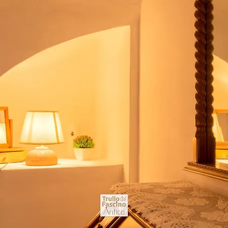 Trullo Dal Fascino Antico 公寓 洛科罗通多